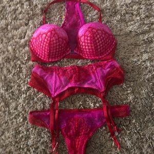 Victoria secret very sexy set